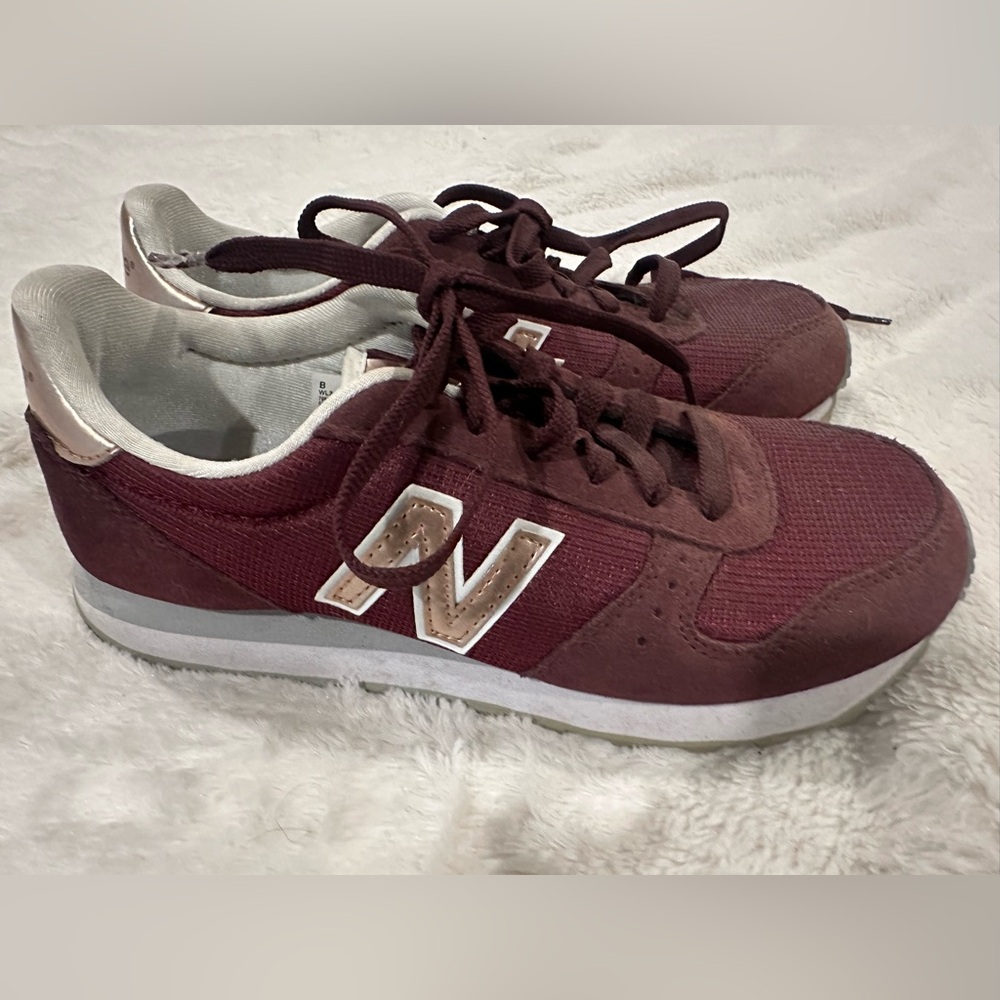 Women’s New Balance
